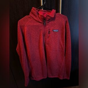 Men’s Red Patagonia quarter zip- like new